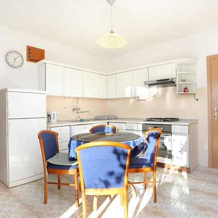 Apartments With A Parking Space Brela, Makarska - 18495 Zimmer foto