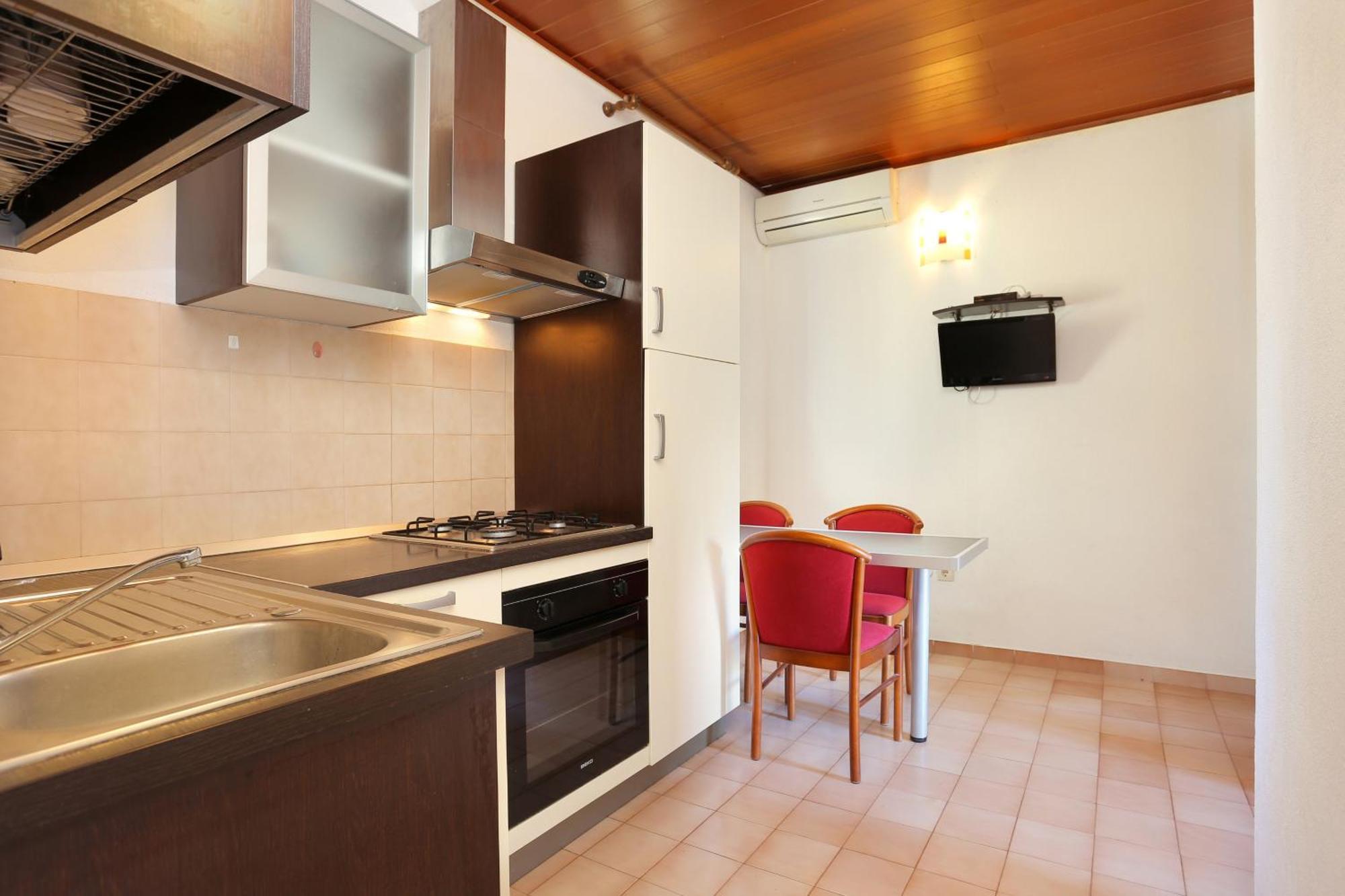 Apartments With A Parking Space Brela, Makarska - 18495 Zimmer foto